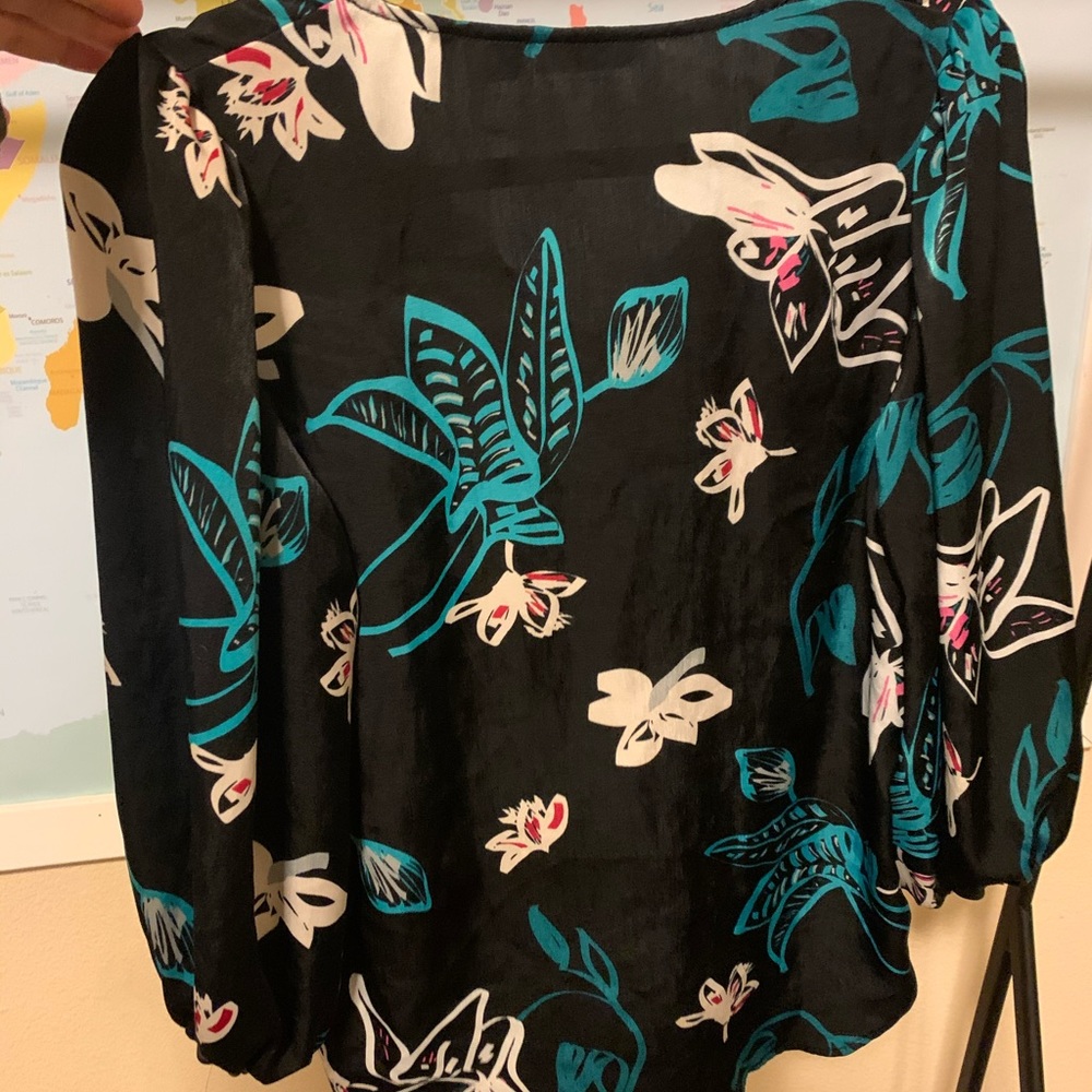 Halogen blouse :) - Picture 2 of 3